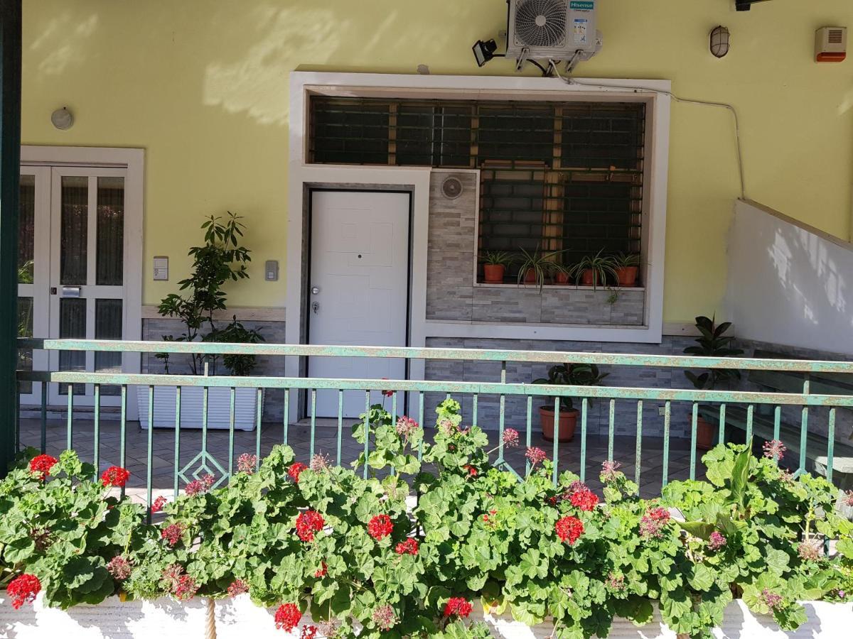 Stylish Apt Terina - Le Lincelle, Lamezia - Bright, Spacious, Elegant And With Terrace Sant'Eufemia Lamezia Luaran gambar